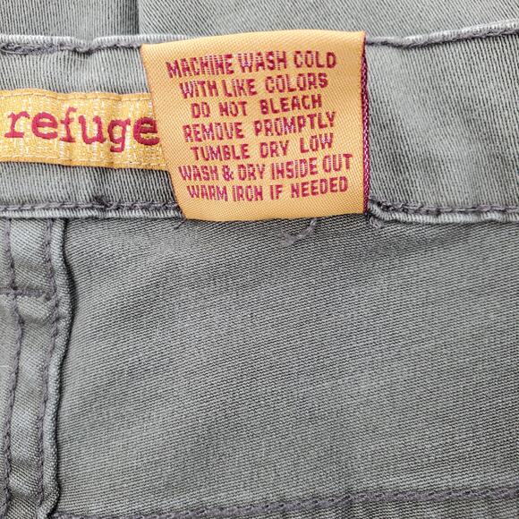 Refuge Juniors Bootcut Green Denim Decorative Buckles Size 5/6 New - Picture 6 of 6